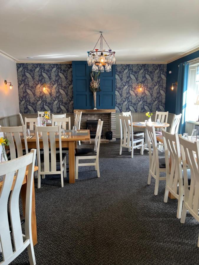 מלון מורפת' The Beresford Arms מראה חיצוני תמונה